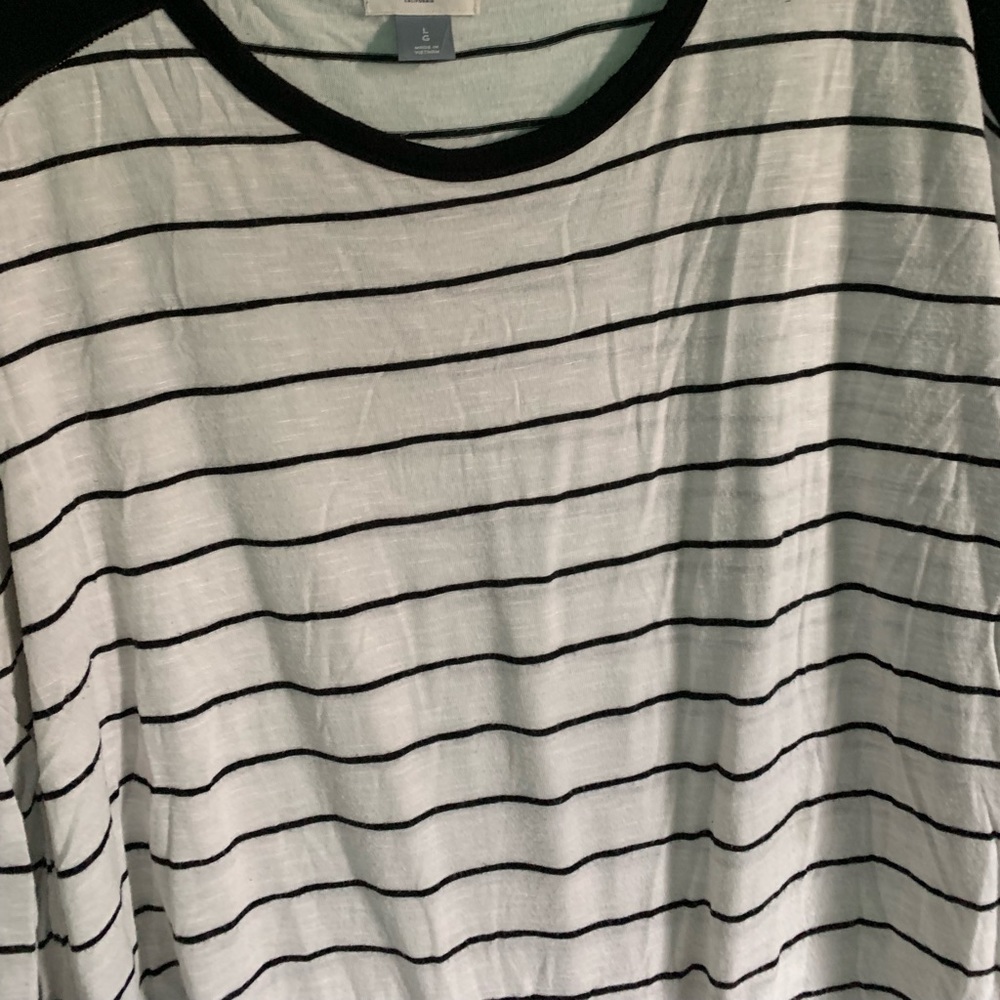 Women’s long sleeve tee